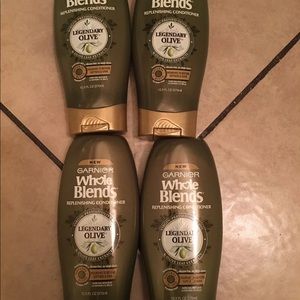 Garnier whole blends  conditioner